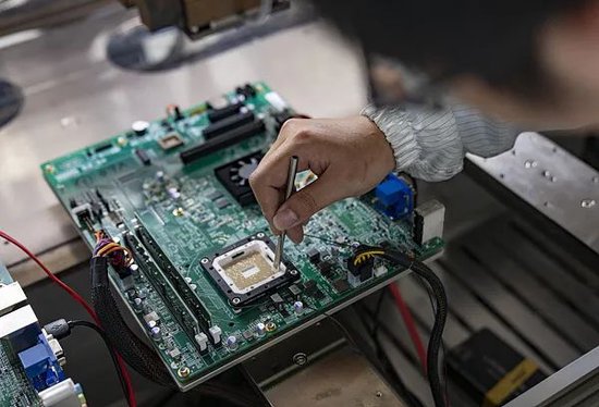 拿中国说事，美高官想拦下这笔交易