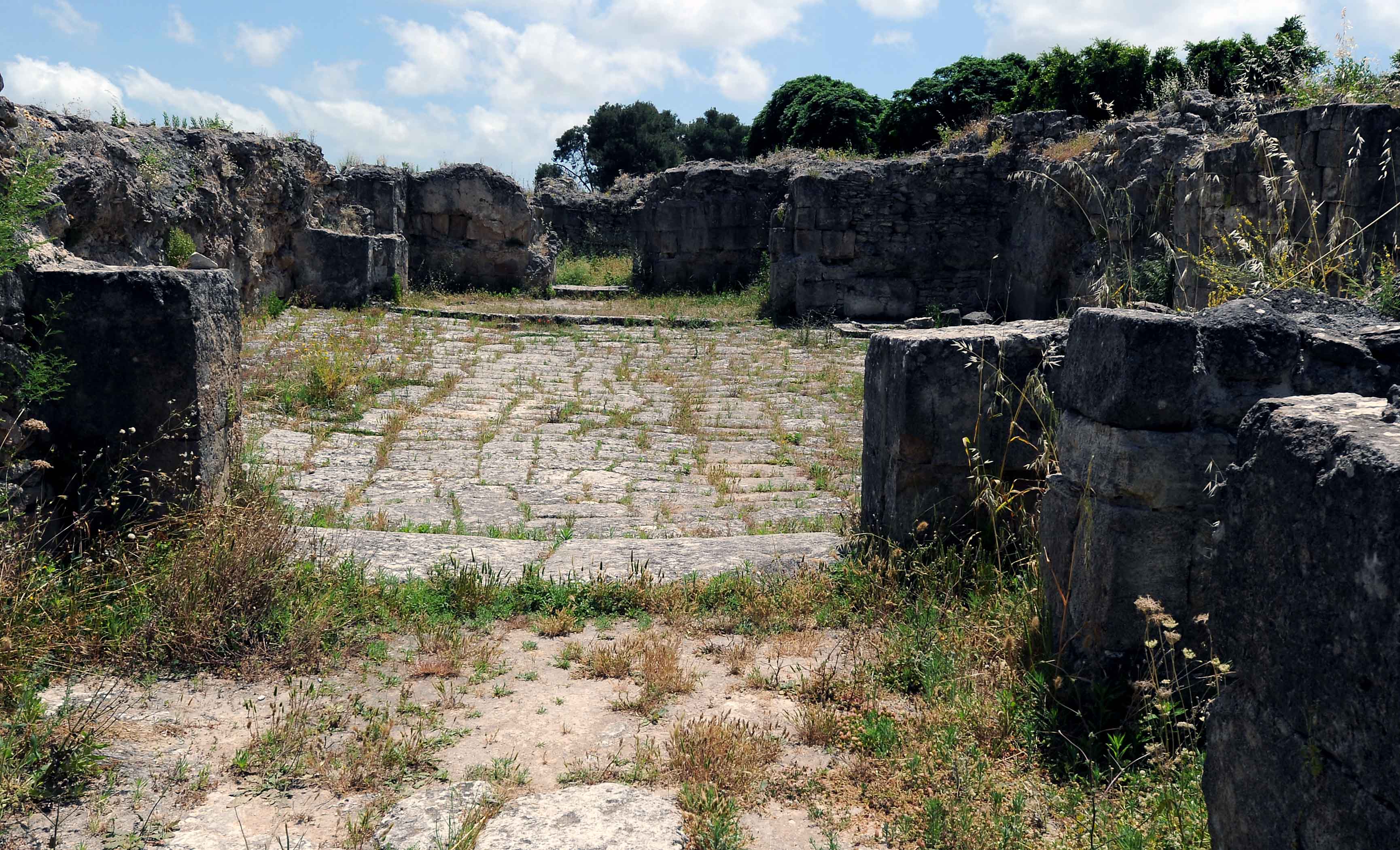 如何掌握废铅价格相关要点？废铅价格变动对期货交易有何影响？