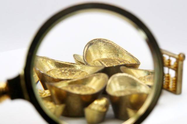 如何制定炒黄金挂单策略？挂多单建议依据及注意事项是什么？