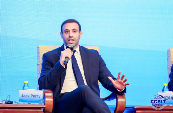 英国48家集团主席杰克·佩里:持续关注中国