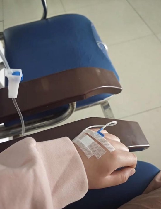 安徽蒙城多人吃同一家网红摊贩甜品后上吐下泻,涉事商家回应