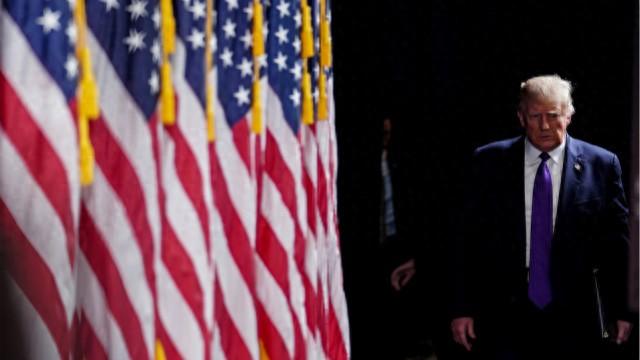 白宫“暴力”裁员、限“30分钟离开”，特朗普为什么动国家安全委员会