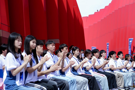 “星火致远·逐梦未来”——2025“习酒·我的大学”逐梦奖学金全国启动仪式举行