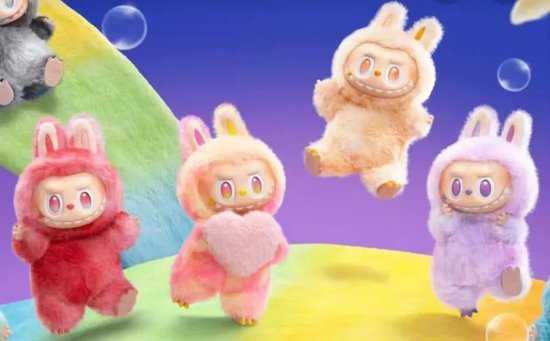 二手市场炒至数万元！英国人为它大打出手！Labubu到底有多难抢？