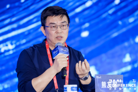 熊友军：人形机器人“走入家庭”市场巨大，或成为朋友爱人