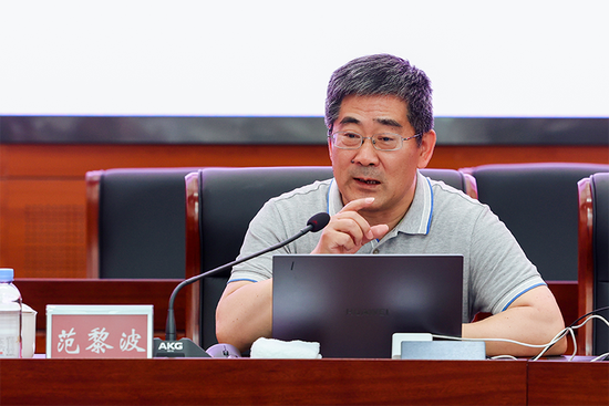 第三十七期五粮液大讲堂举办