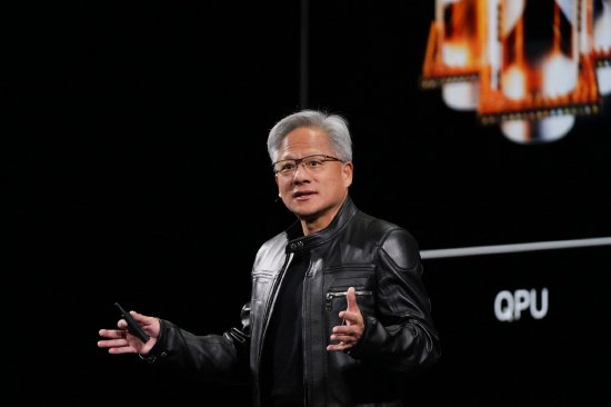 英伟达CEO黄仁勋：预计欧洲AI算力将在未来两年增长10倍