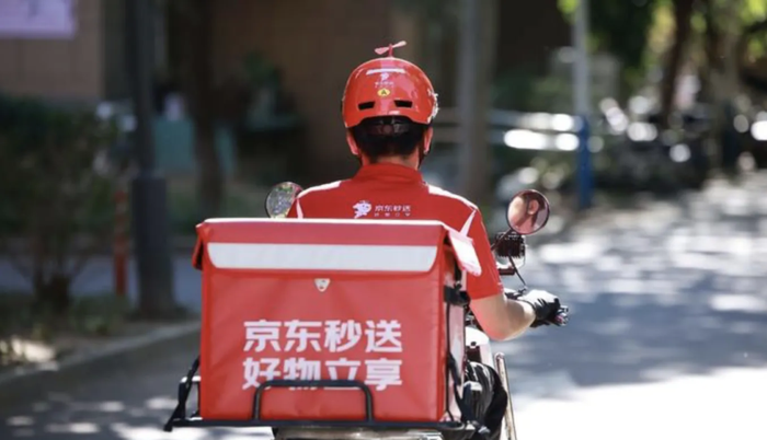 更长、更低、更快，酒类逆袭618？