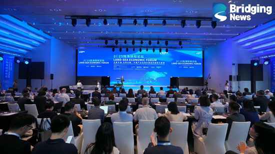 共拓产业出海新蓝图，中信出版成功举办2025陆海财经论坛