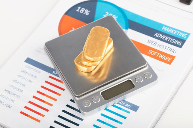 黄金与其他贵金属投资哪个更稳？