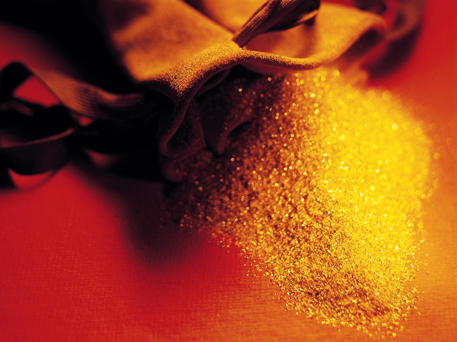 黄金投资手续费怎么算才合理？