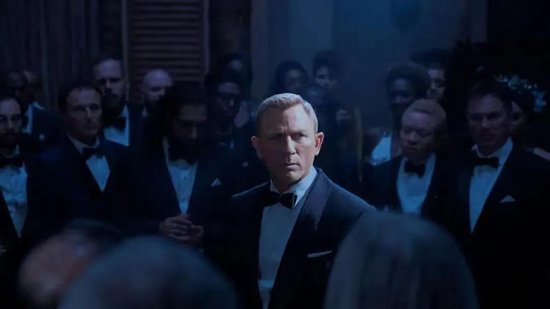 宁德时代,“侮辱性”涨薪?