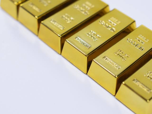 黄金价格上涨时买入还是持有更合适？