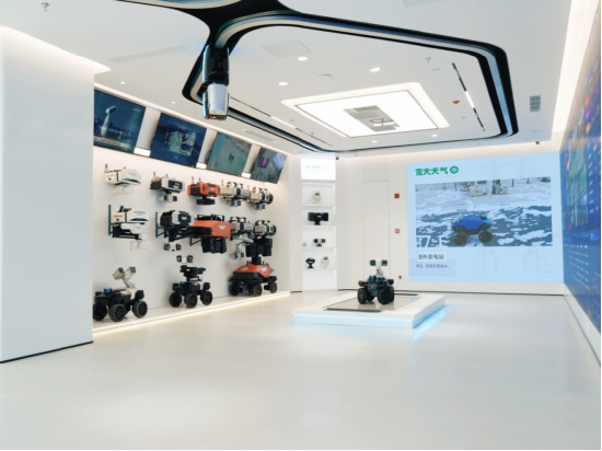 对话天创机器人董事长刘爽：具身智能机器人的热闹很大，但真正的长跑才刚开始